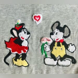 Rare Vintage Disney Minnie Mickey Sweatshirt Adult Small Hunt Club Collectibles